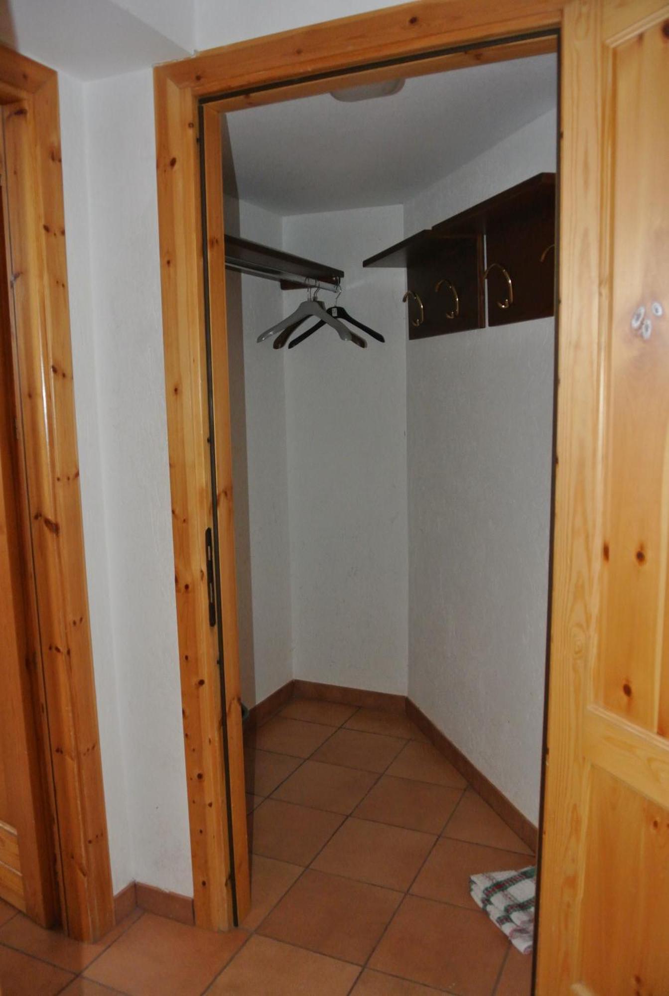 Base Camp Alpine Apartments Breuil-Cervinia Phòng bức ảnh
