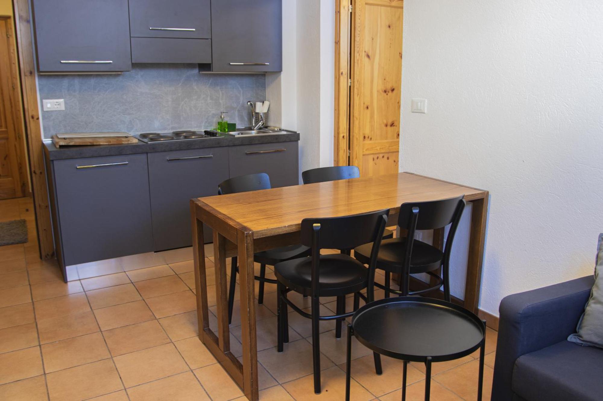 Base Camp Alpine Apartments Breuil-Cervinia Phòng bức ảnh