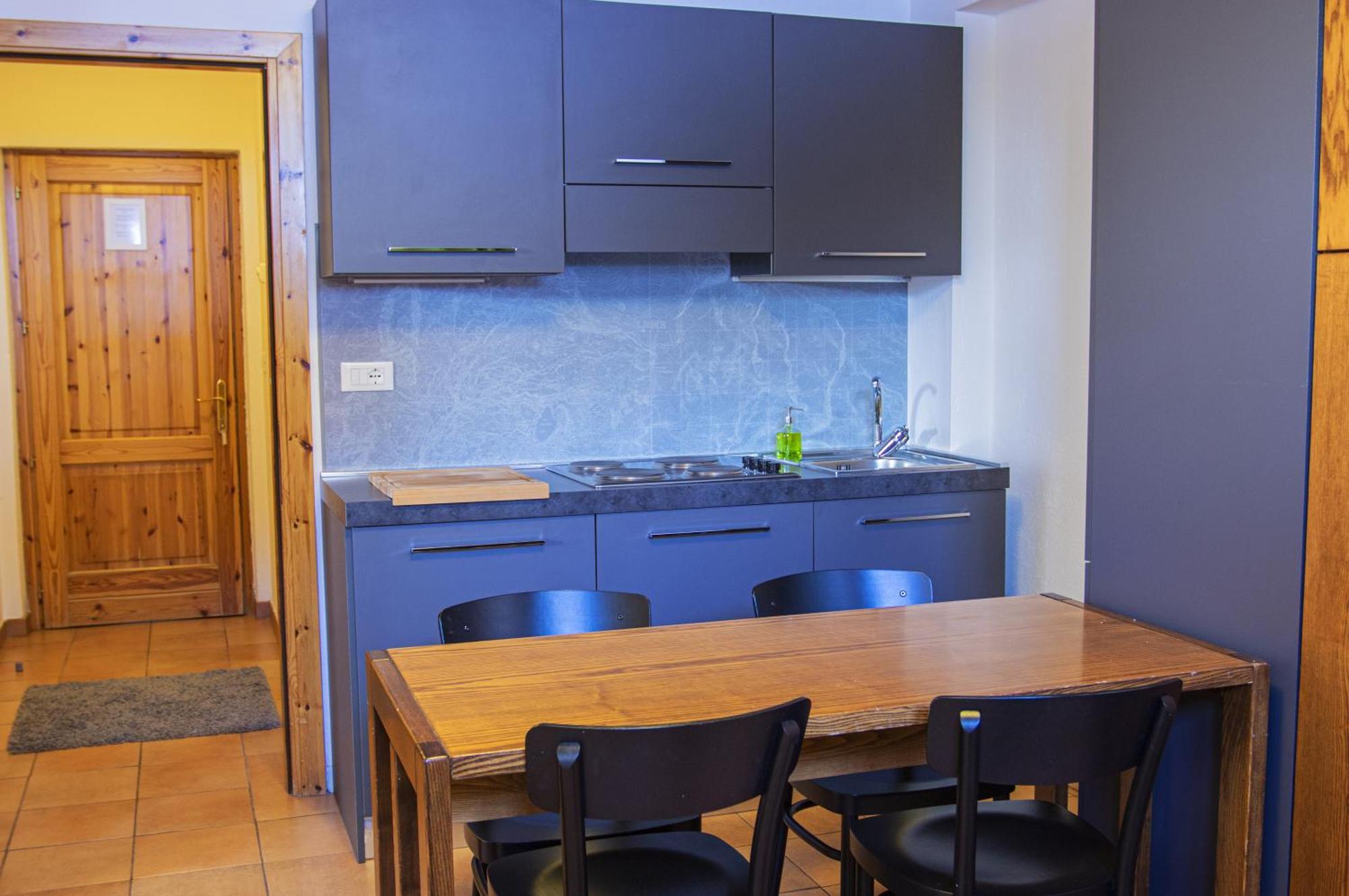 Base Camp Alpine Apartments Breuil-Cervinia Phòng bức ảnh
