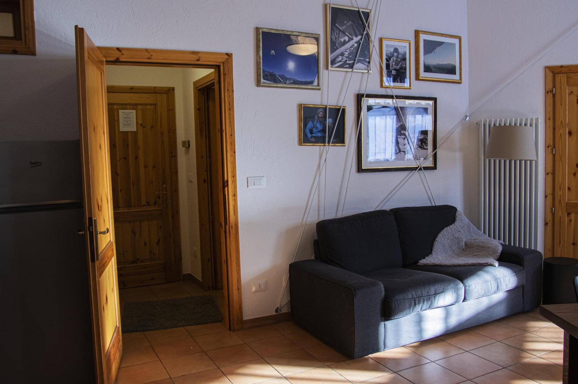 Base Camp Alpine Apartments Breuil-Cervinia Phòng bức ảnh
