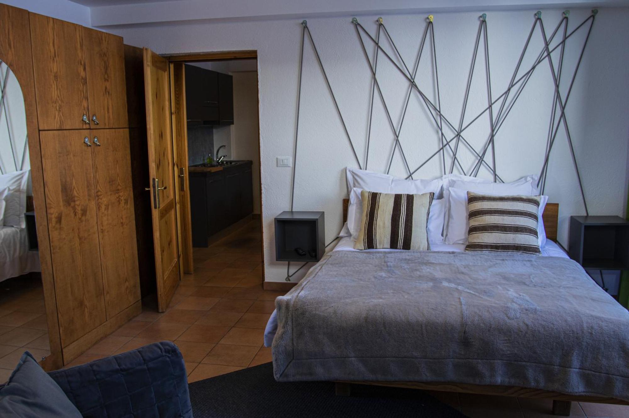 Base Camp Alpine Apartments Breuil-Cervinia Phòng bức ảnh