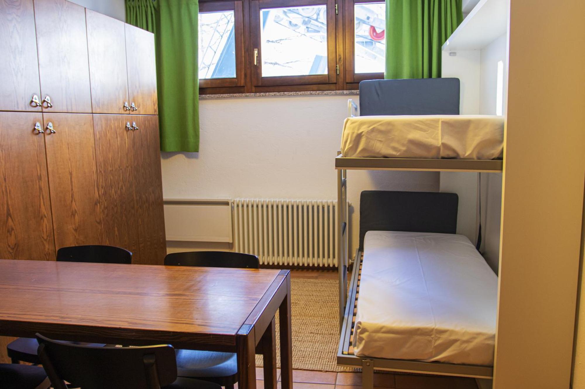 Base Camp Alpine Apartments Breuil-Cervinia Phòng bức ảnh