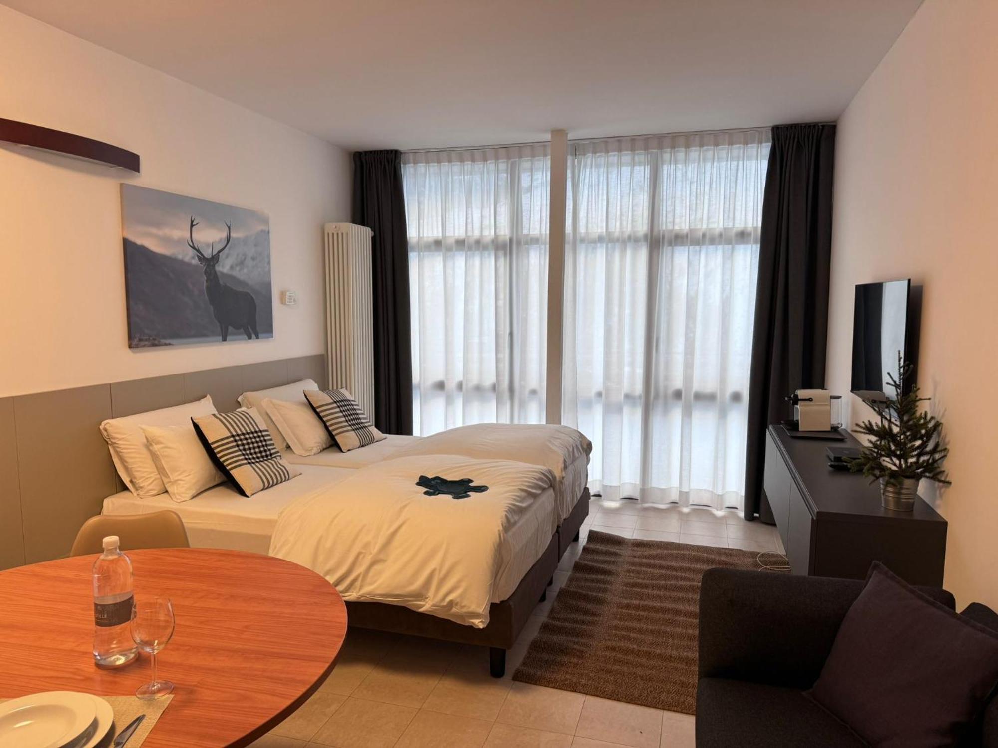 Base Camp Alpine Apartments Breuil-Cervinia Phòng bức ảnh