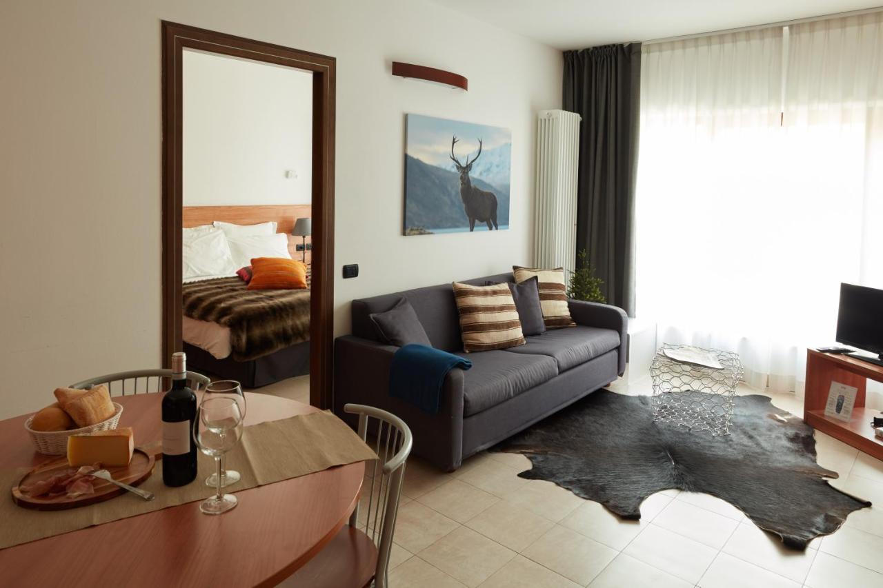 Base Camp Alpine Apartments Breuil-Cervinia Ngoại thất bức ảnh